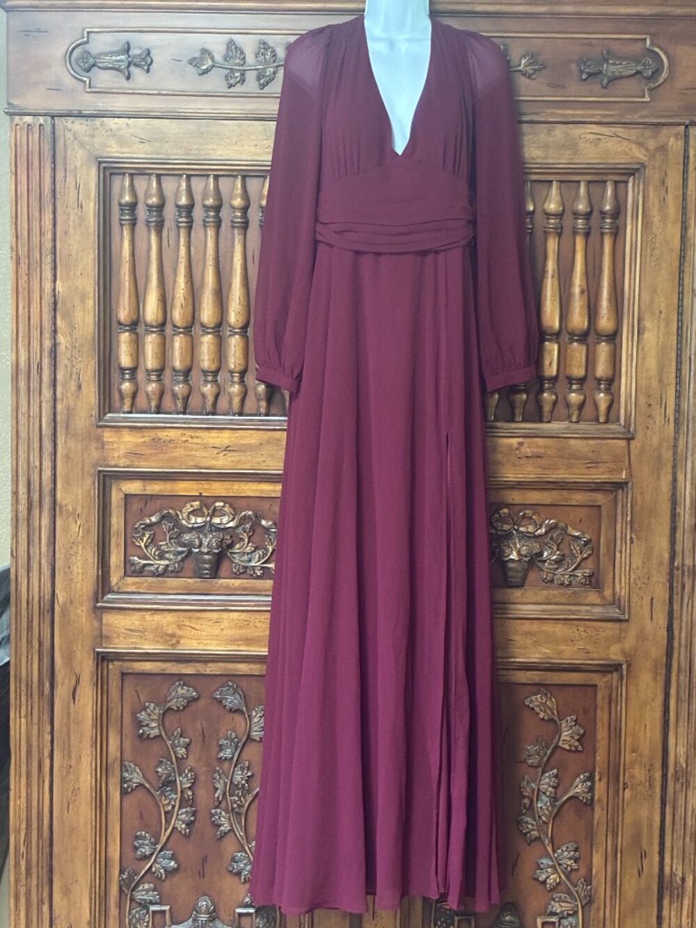 Lulus Maroon Floor Length Deep V Maxi Dress Leg Slit Size XL Romantic Whimsigoth
